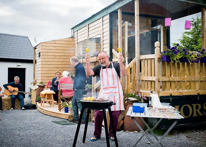 Alojamento de Turismo Rural Burren Glamping Kilfenora